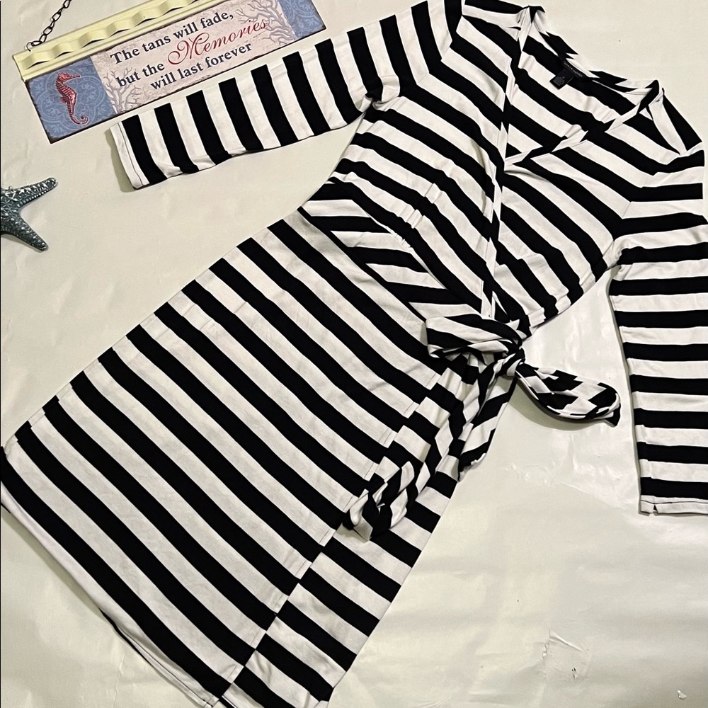 Tommy Hilfiger Navy and White Wrap Dress Sz M